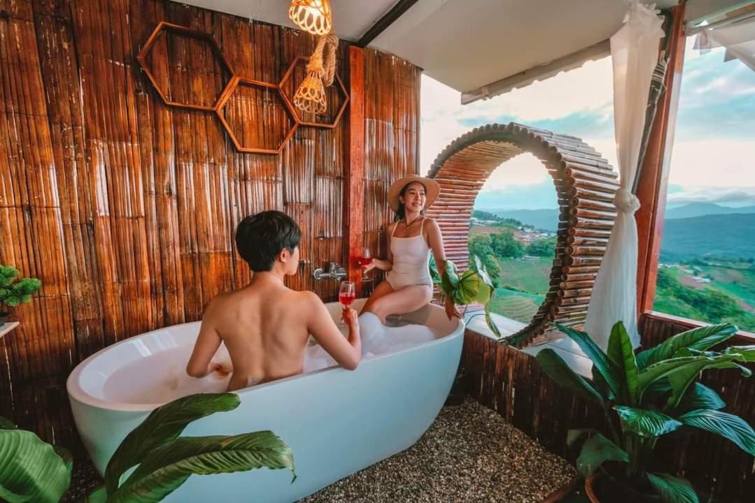 ไร่ดอยช้าง ม่อนเเจ่ม Hotel Mon Jam Bagian luar foto