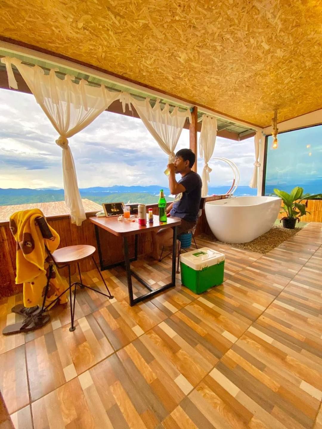 ไร่ดอยช้าง ม่อนเเจ่ม Hotel Mon Jam Bagian luar foto